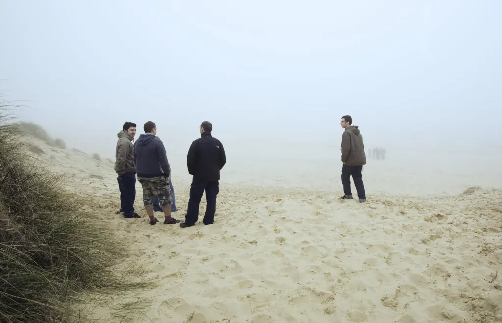 Bloc Weekend 2008 — documentary, event and music photograph in Hemsby-on-Sea, Norfolk, UK, frame 42 of 151.